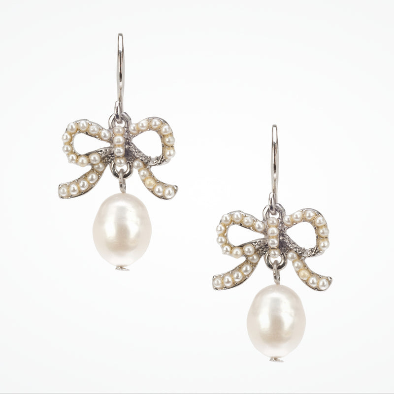 Vintage-inspired bridal bow droplet earrings - Liberty in Love