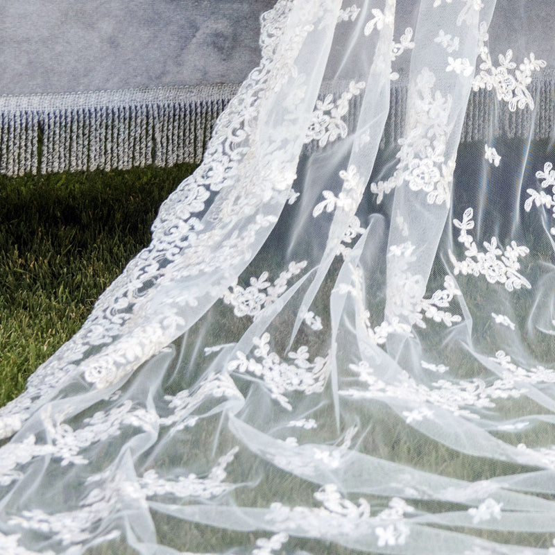 Notting hill champagne embroidered tulle veil - Liberty in Love