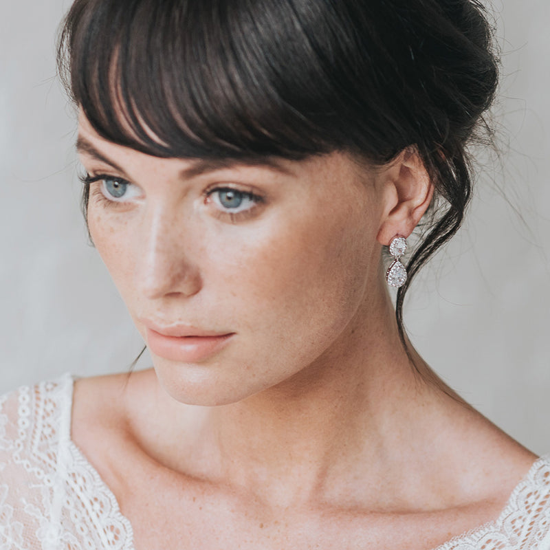Odelia CZ teardrop earrings (silver) - Liberty in Love