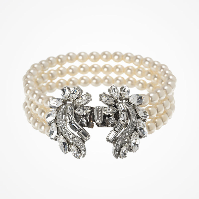Pearl bracelet with rounded swirl crystal clusters - Liberty in Love