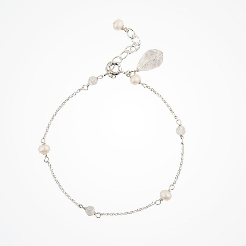 Pandora crystal and pearl bracelet (silver) - Liberty in Love