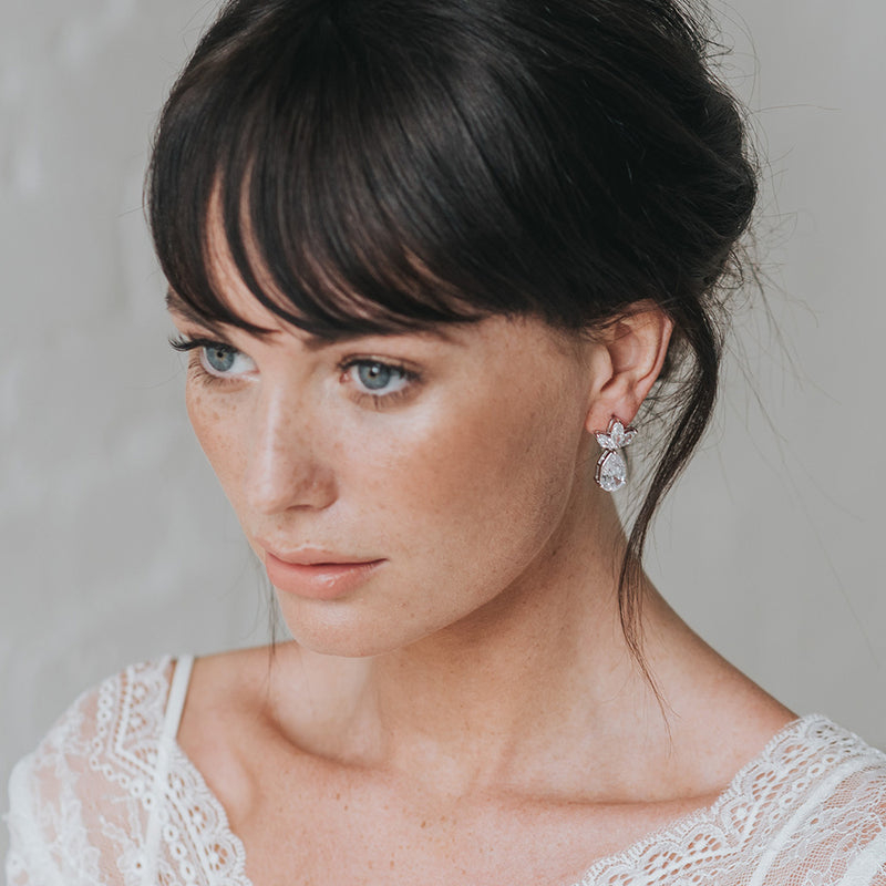 Ritza CZ leaf teardrop earrings (silver) - Liberty in Love