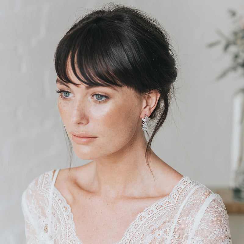 Ritza CZ leaf teardrop earrings (silver) - Liberty in Love