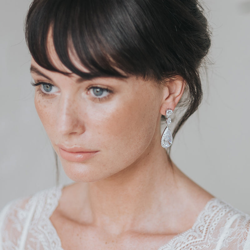 Scintillare CZ teardrop earrings (silver) - Liberty in Love