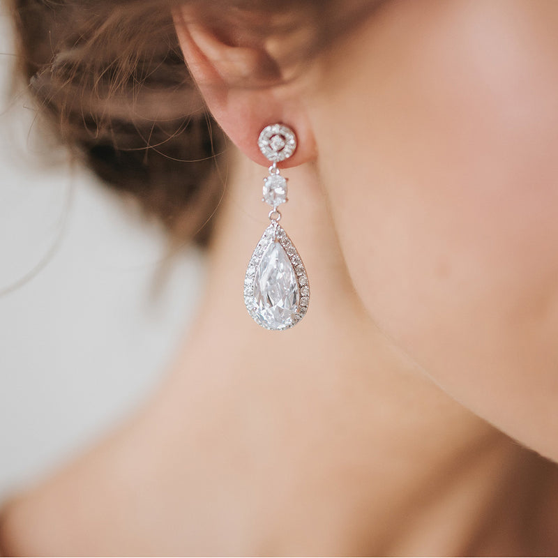 Scintillare CZ teardrop earrings (silver) - Liberty in Love