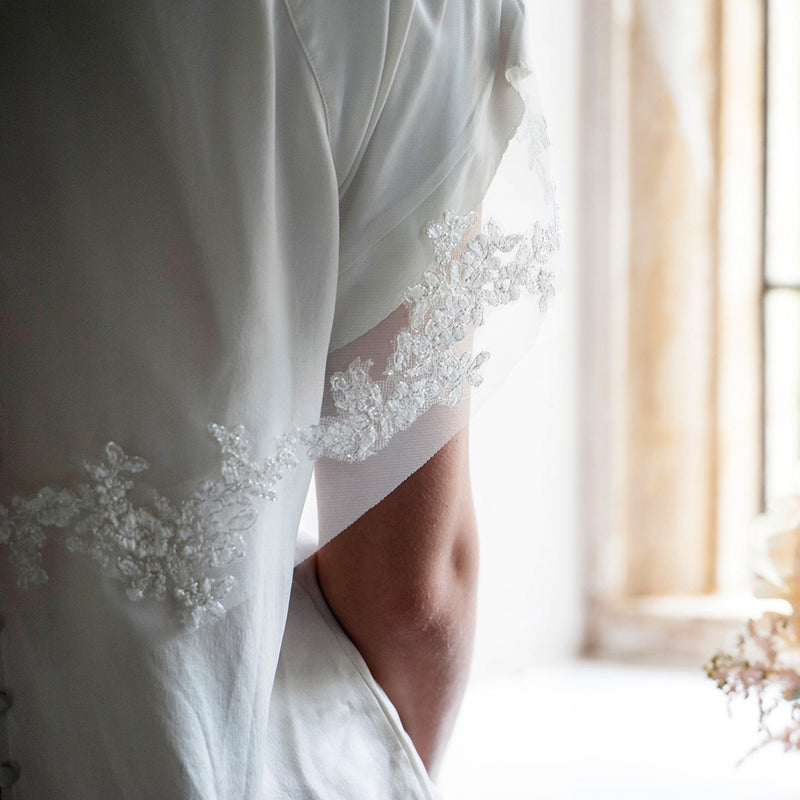 Sea princess lace motifs veil - Liberty in Love