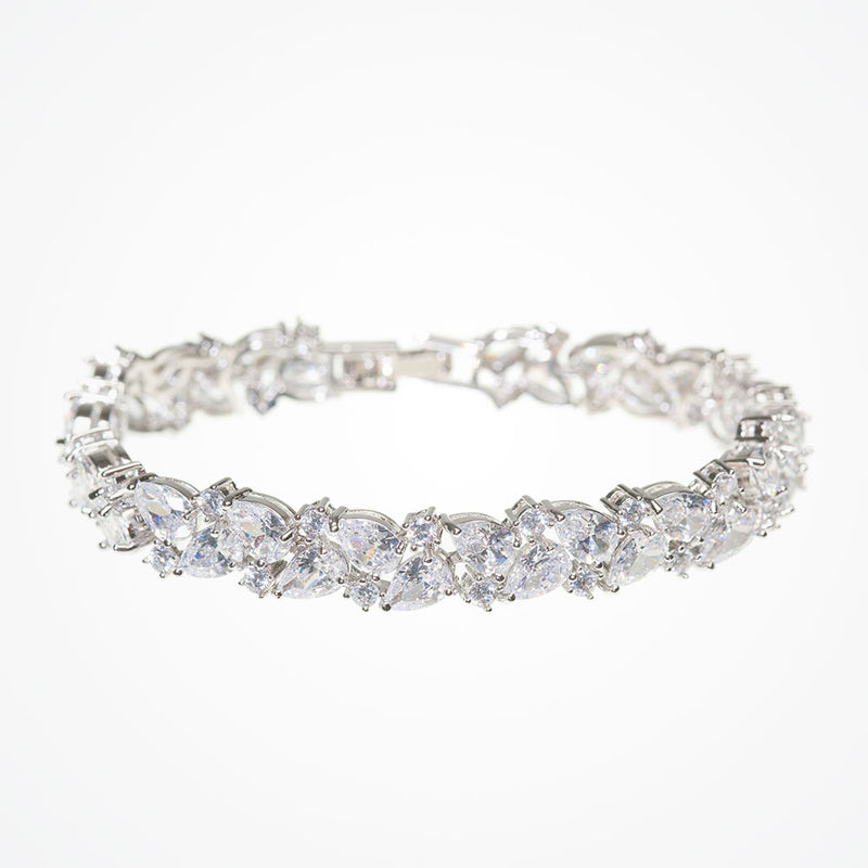Selene crystal bracelet - Liberty in Love
