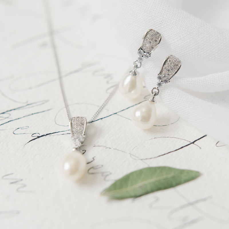 Serrano bridal jewellery set - Liberty in Love