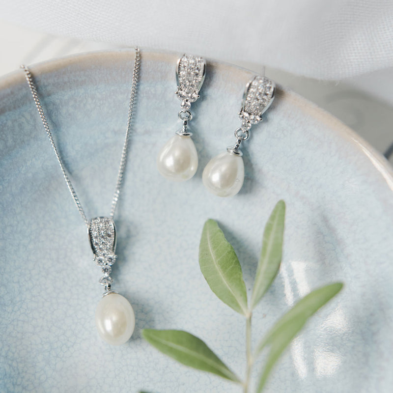 Serrano bridal jewellery set - Liberty in Love