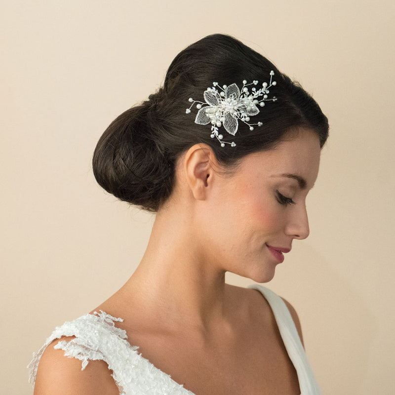 Silver pearl flower comb - Liberty in Love