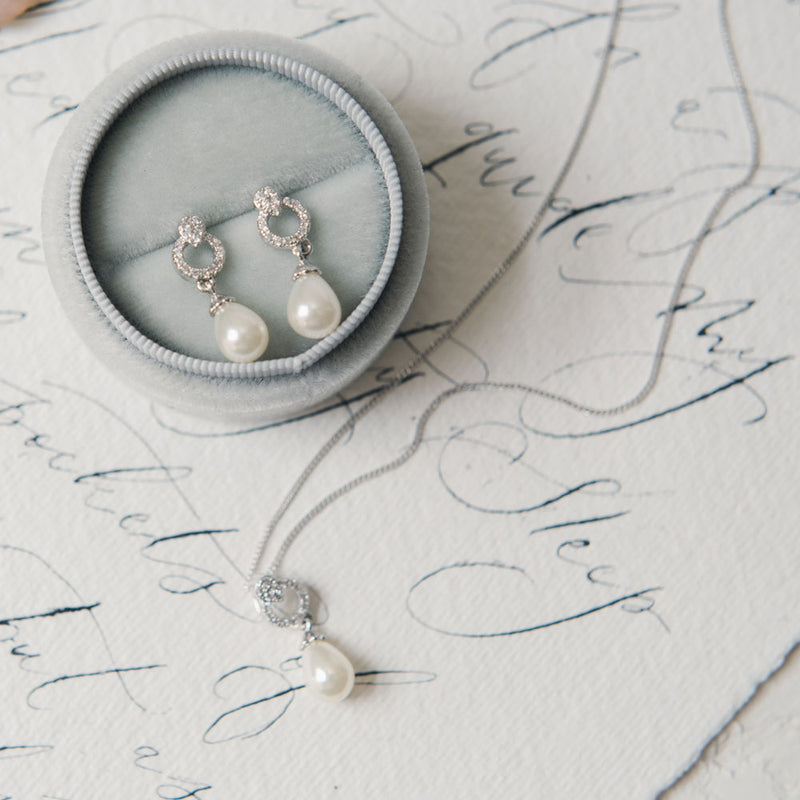 Stockholm pearl bridal jewellery set - Liberty in Love