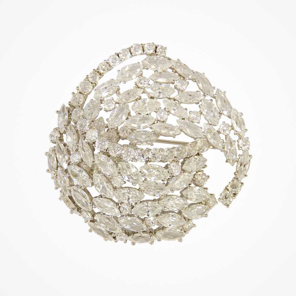 Tabitha brooch