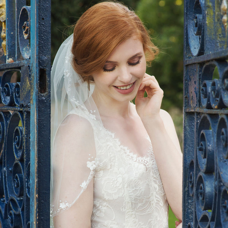 Tulip floral embroidered tulle veil - Liberty in Love