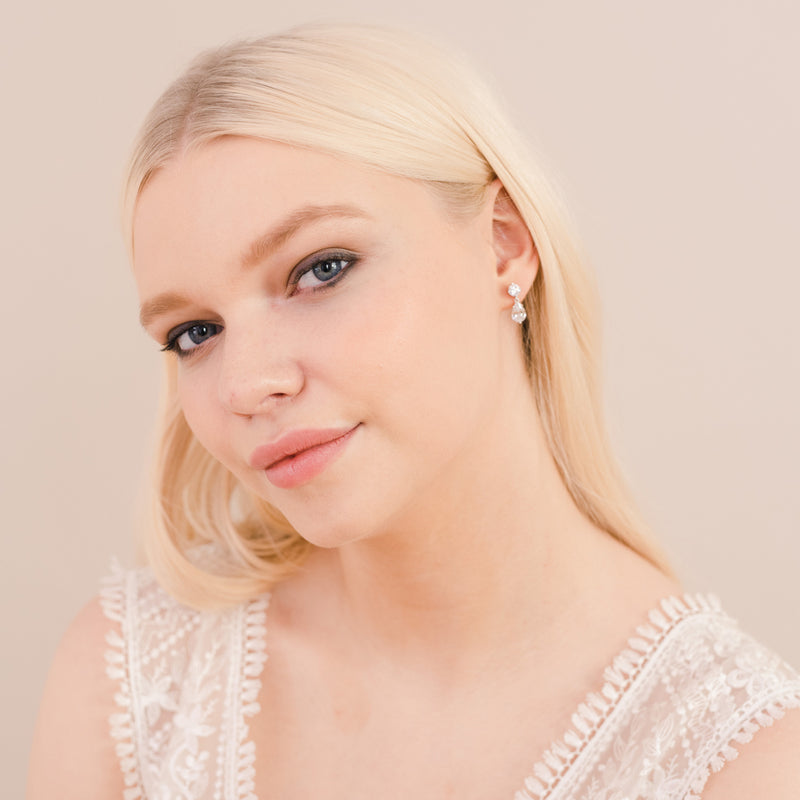 Veil crystal teardrop earrings - Liberty in Love
