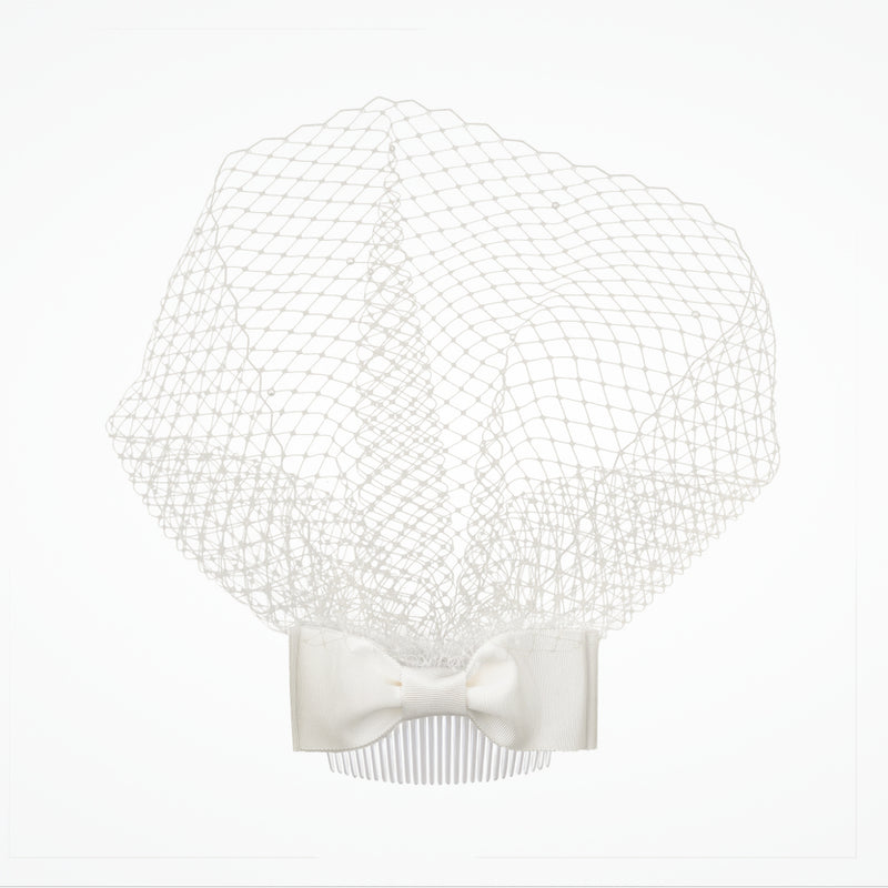 Vintage bow veil (in ivory) - Liberty in Love