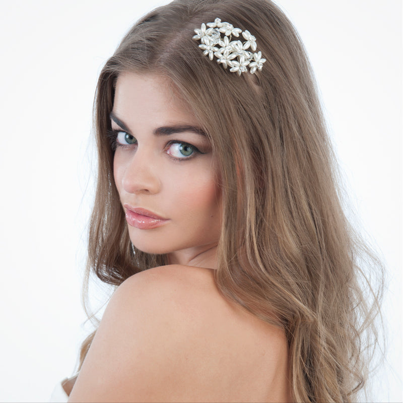 Simple pearl flower bridal headpiece (UA11-21) - Liberty in Love